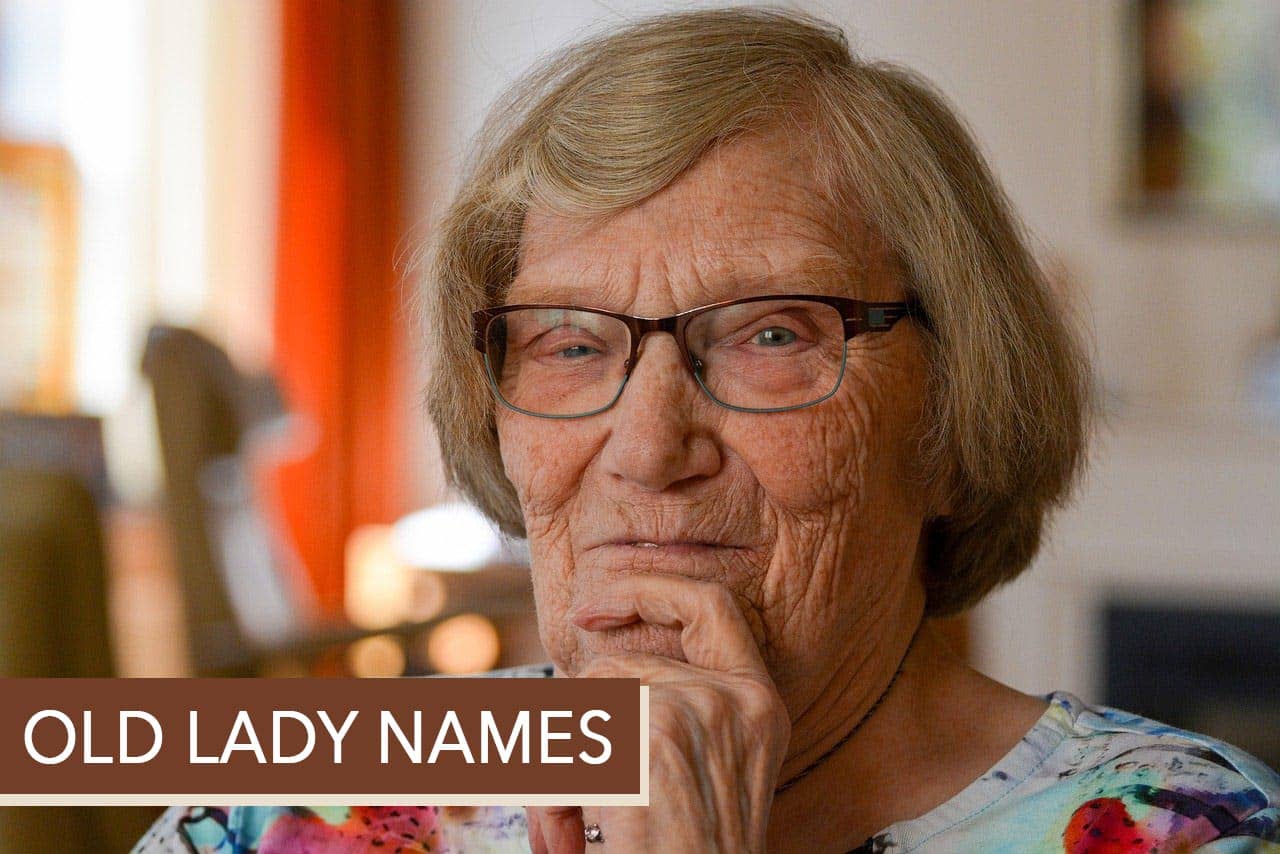 Old Lady Names Very Many Names